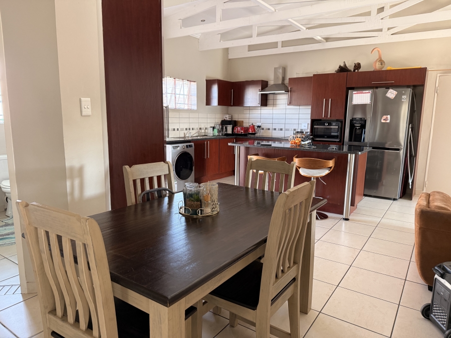 3 Bedroom Property for Sale in Waterval East North West